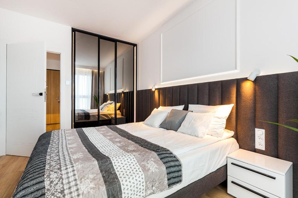 "Nowy Apartament" Sypialnia , Garaz, 1500 M Od Morza, Netflix Gdańsk Extérieur photo
